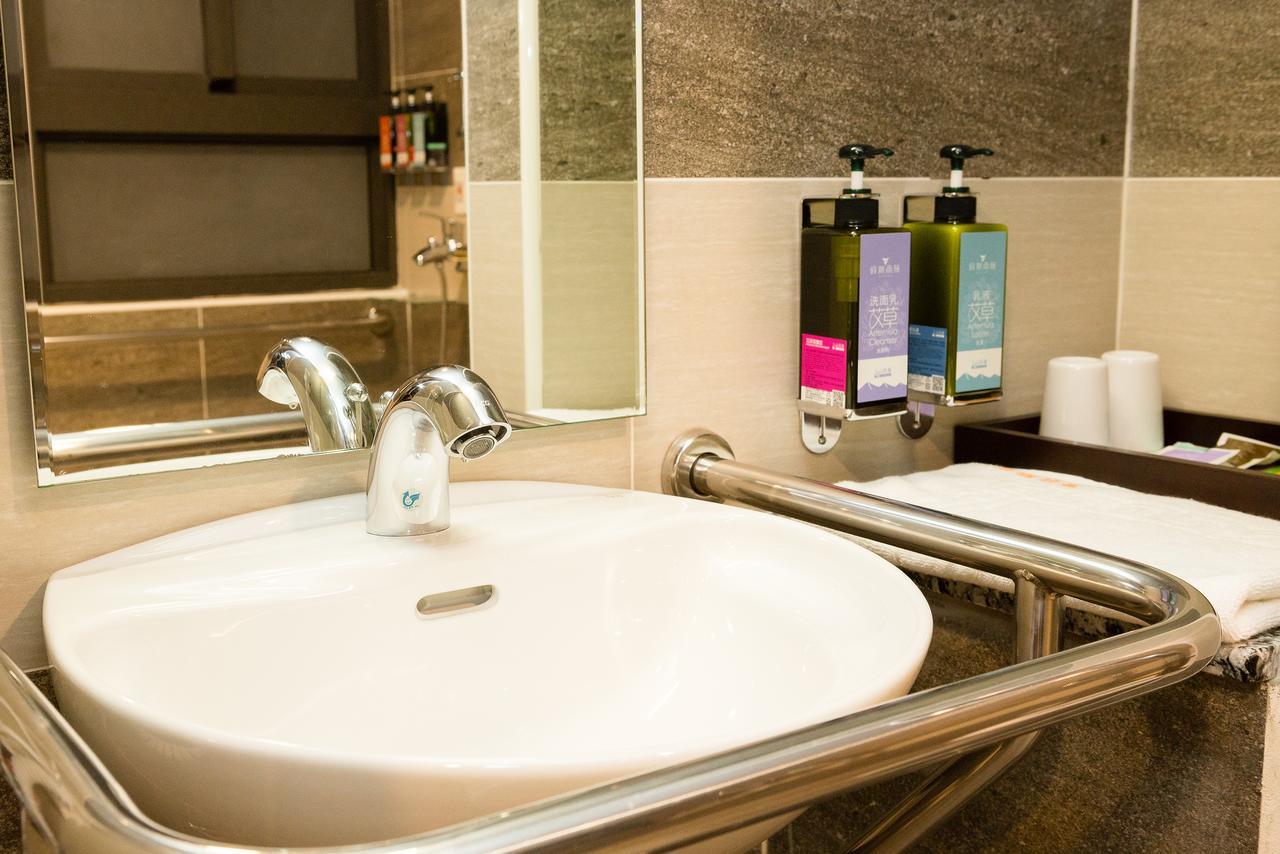 V-Hotel Taitung Екстериор снимка